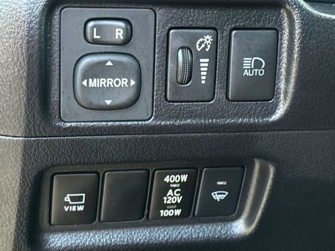 Used 2023 Toyota 4Runner Limited image 24