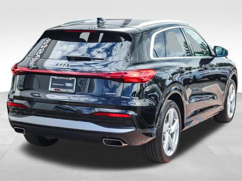 Used 2025 Audi Q5 Prestige AWD/4WD image 8