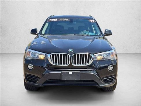 Used 2017 BMW X3 xDrive28i AWD/4WD image 2