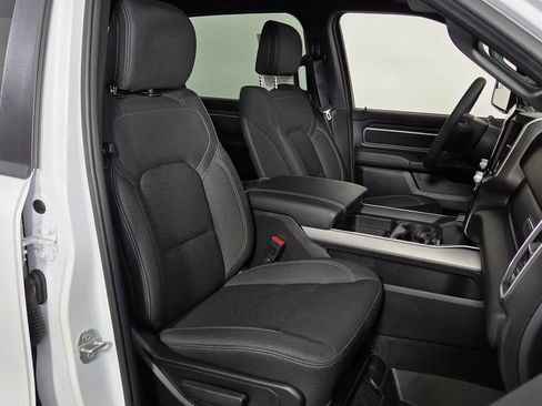 Used 2025 RAM 1500 Big Horn AWD/4WD image 37