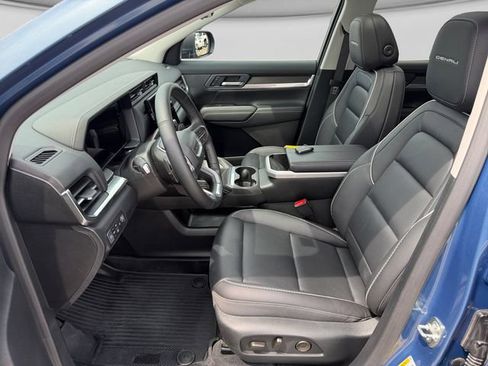 Used 2026 GMC Terrain Denali w/ LPO, Floor Liner Package AWD/4WD image 12