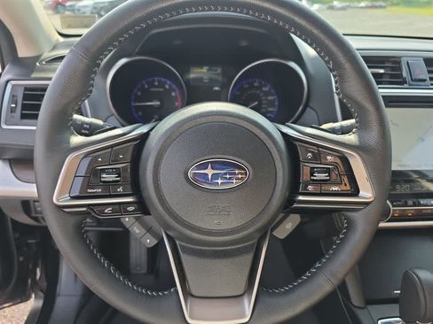 Used 2019 Subaru Outback 2.5i Touring AWD/4WD image 18