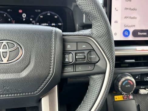 New 2025 Toyota Tacoma TRD Off-Road image 18