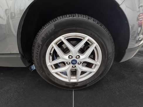 Used 2022 Ford Edge SEL AWD/4WD image 14