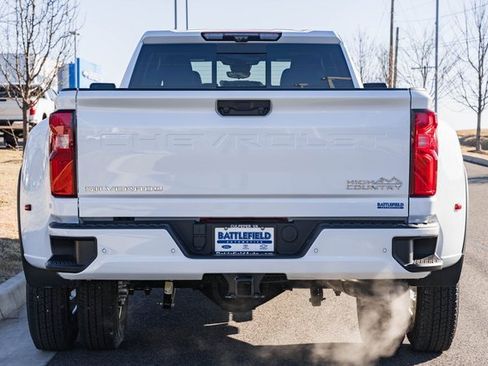 New 2026 Chevrolet Silverado 3500 High Country w/ High Country Premium Package image 5