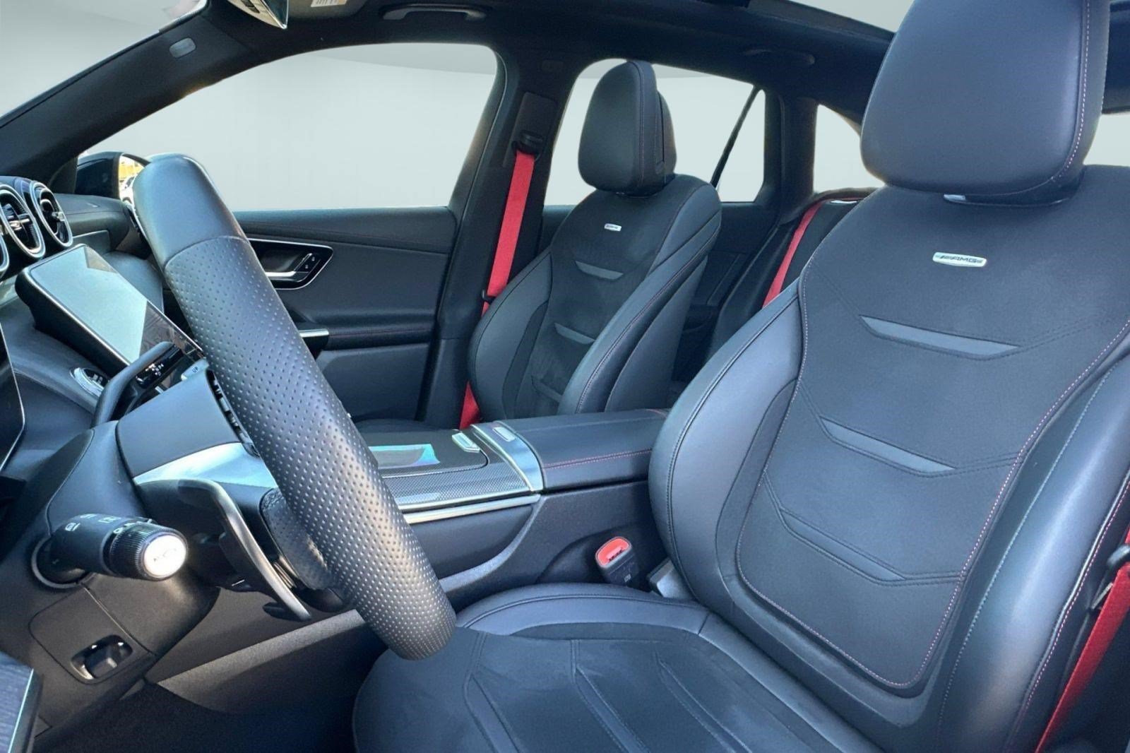 Used 2024 Mercedes-Benz GLC 43 AMG 4MATIC image 5