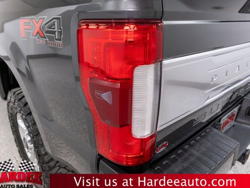 Used 2018 Ford F250 Platinum w/ Platinum Ultimate Package AWD/4WD image 9
