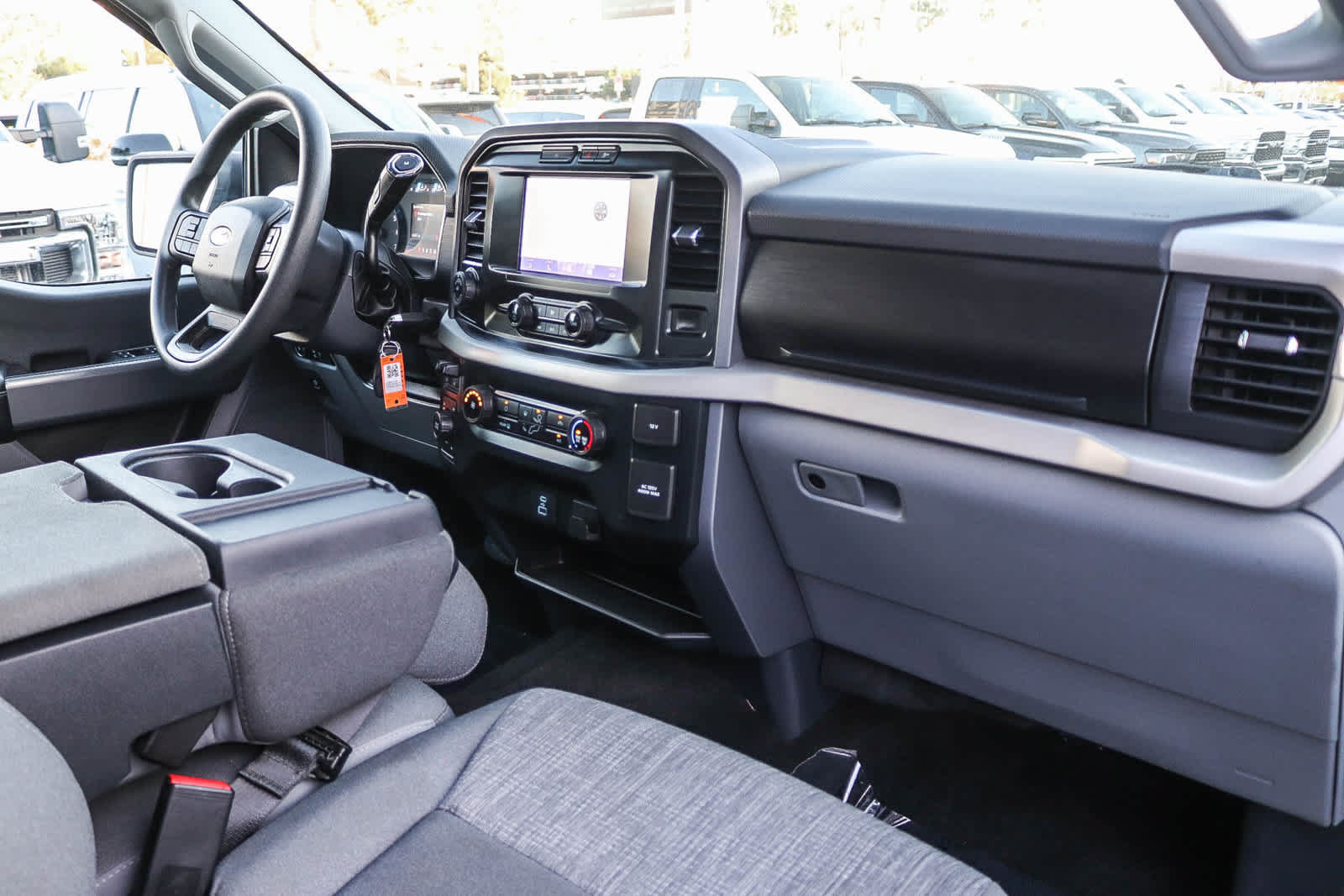 Used 2022 Ford F150 XLT w/ Trailer Tow Package AWD/4WD image 16