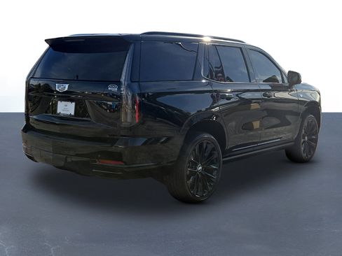New 2026 Cadillac Escalade Platinum Sport w/ LPO, ONYX Package image 5