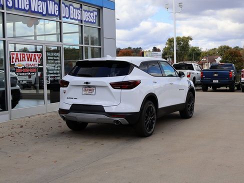 New 2025 Chevrolet Blazer LT w/ LPO, Black Sport Package image 3