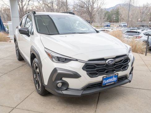 Certified 2024 Subaru Crosstrek 2.5i Limited image 2