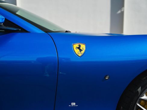 Used 2026 Ferrari Roma Spider RWD image 21