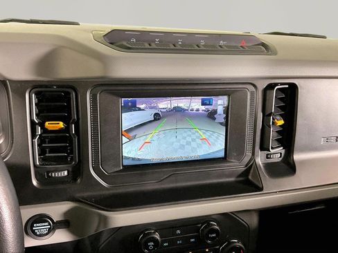 Used 2023 Ford Bronco Badlands w/ Sasquatch Package AWD/4WD image 19