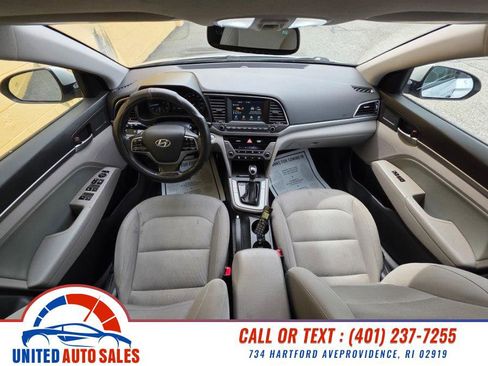 Used 2018 Hyundai Elantra Value Edition FWD image 15