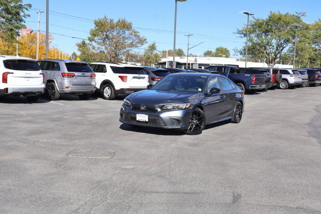 Used 2023 Honda Civic Sport image 8