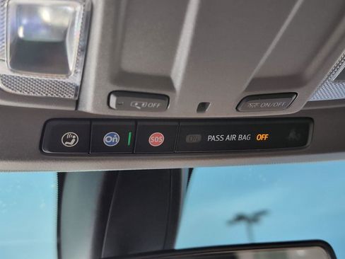 Used 2022 Chevrolet Silverado 1500 LT Trail Boss image 22