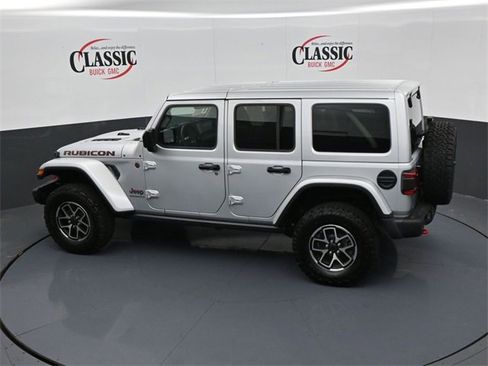 Used 2024 Jeep Wrangler Unlimited Rubicon image 23