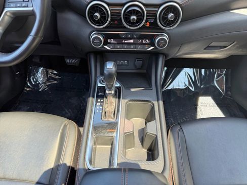 Used 2020 Nissan Sentra SR w/ Premium Package FWD image 20