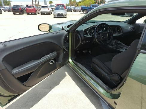 Used 2023 Dodge Challenger R/T Scat Pack RWD image 8