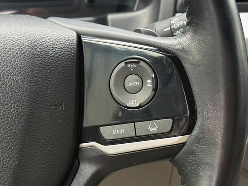 Used 2018 Honda Odyssey EX-L image 15