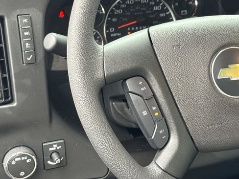 New 2026 Chevrolet Express 4500 w/ Power Convenience Package image 5
