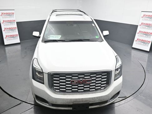 Used 2018 GMC Yukon XL Denali w/ Open Road Package image 11