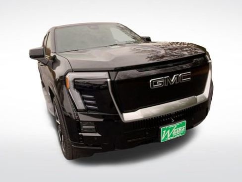 New 2025 GMC Sierra EV Denali image 3