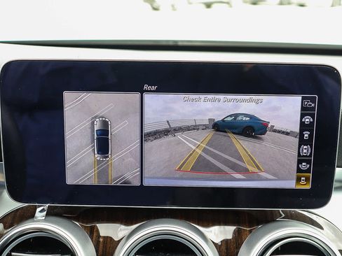 Used 2023 Mercedes-Benz C 300 Cabriolet image 40