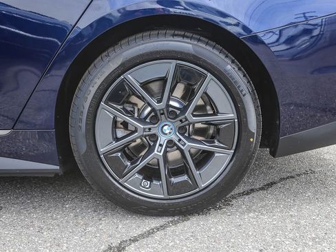 Certified 2023 BMW i4 eDrive35 RWD image 8