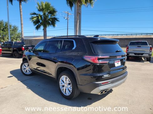 Used 2024 GMC Acadia Elevation w/ Trailering Package image 5