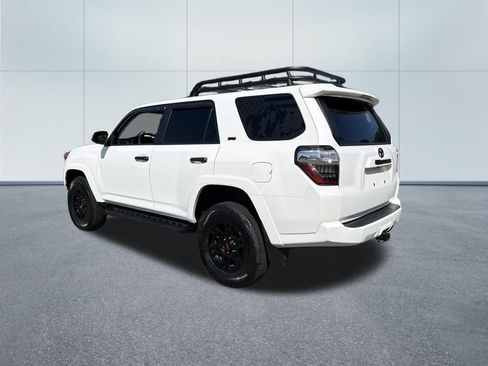 Used 2024 Toyota 4Runner SR5 Premium w/ Moonroof Package AWD/4WD image 7