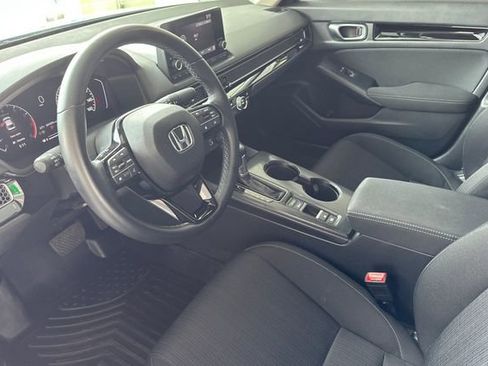 Used 2023 Honda Civic EX image 10