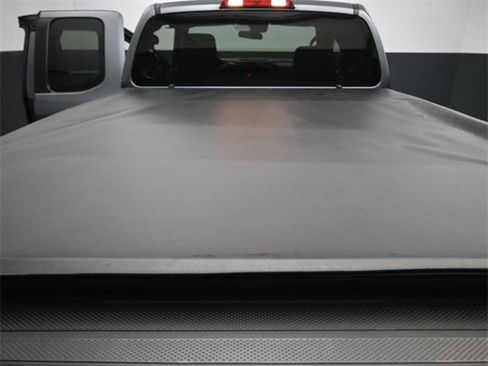 Used 2023 Nissan Frontier S image 14