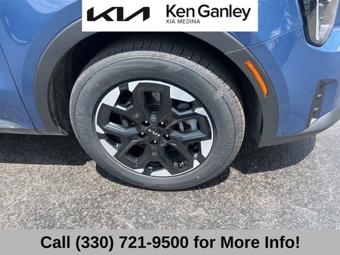 Certified 2024 Kia Sorento S w/ Panoramic Sunroof Package FWD image 22