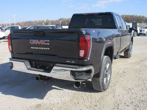 New 2026 GMC Sierra 3500 SLE image 5