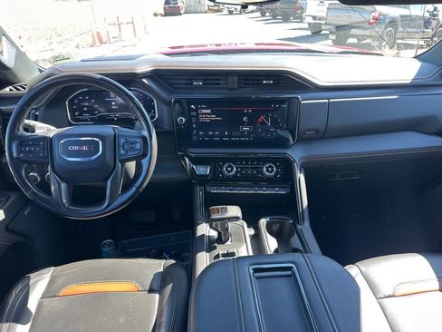 Used 2022 GMC Sierra 1500 AT4 w/ AT4 Premium Package image 8