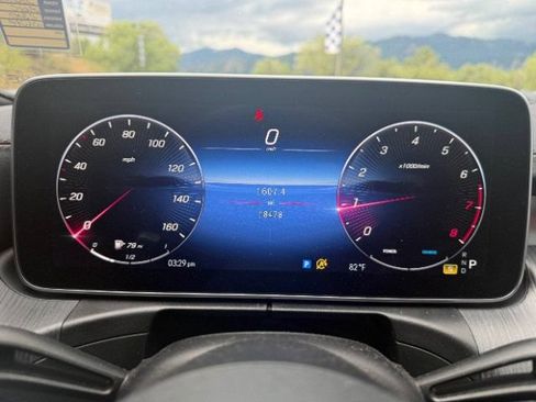 Used 2023 Mercedes-Benz C 300 4MATIC Sedan image 29