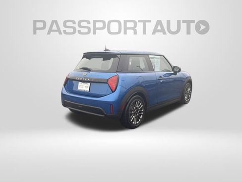 Used 2025 MINI Cooper S FWD image 7