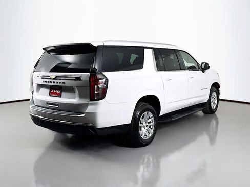 Used 2022 Chevrolet Suburban LS image 5