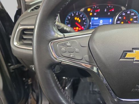 Used 2019 Chevrolet Equinox LT image 20