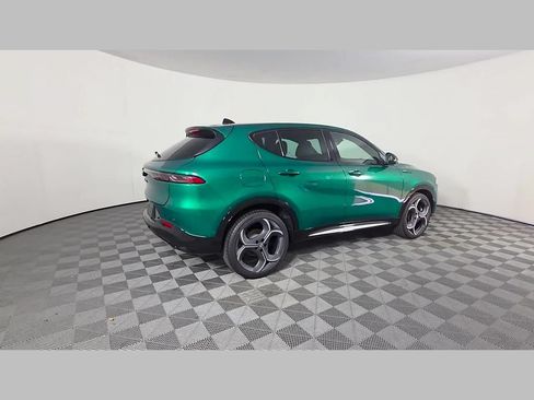 New 2026 Alfa Romeo Tonale w/ Active Assist Package AWD/4WD image 25