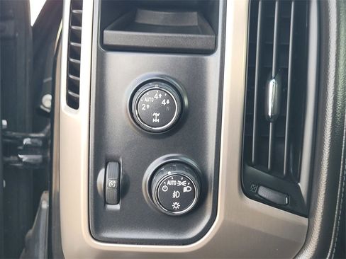 Used 2015 GMC Sierra 1500 Denali image 39