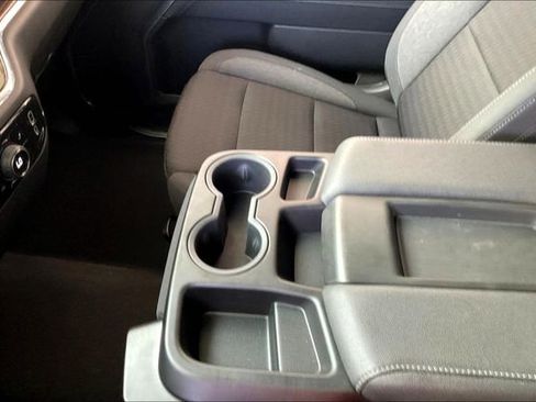 Used 2024 Chevrolet Silverado 1500 LT image 13