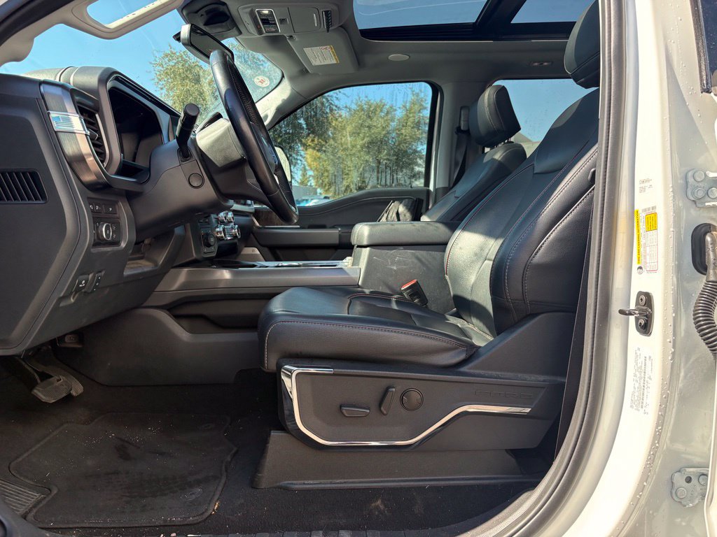 Used 2024 Ford F250 Lariat w/ Lariat Ultimate Package AWD/4WD image 7