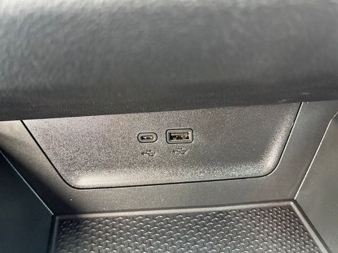 New 2026 Chevrolet Equinox LT w/ Convenience Package II AWD/4WD image 23
