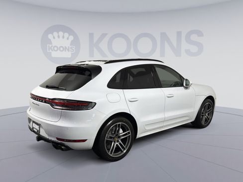 Used 2021 Porsche Macan Turbo image 7