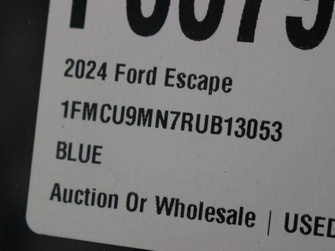 Used 2024 Ford Escape ST-Line w/ Tech Pack #1 AWD/4WD image 40