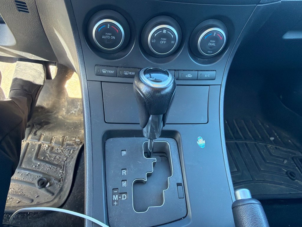 Used 2013 MAZDA MAZDA3 i Touring FWD image 18