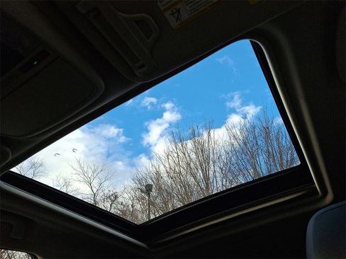 Used 2020 Subaru Forester Limited w/ Popular Package #3 image 15