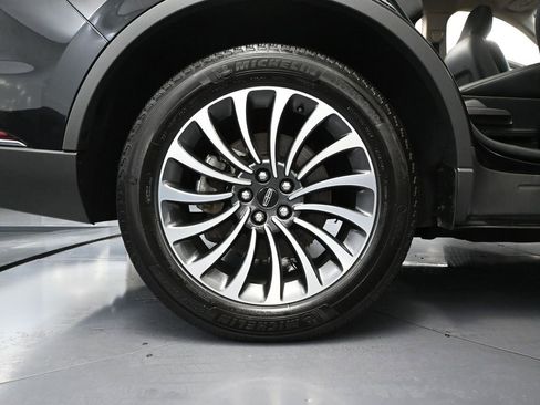 Used 2023 Lincoln Aviator Reserve w/ Class IV Trailer Tow Package AWD/4WD image 15